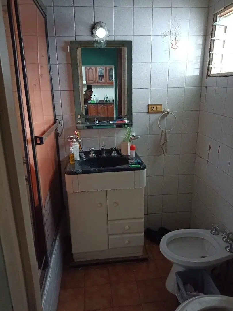 Casa en venta - 2 Dormitorios 1 Baño - 182Mts2 - San Francisco Solano 2