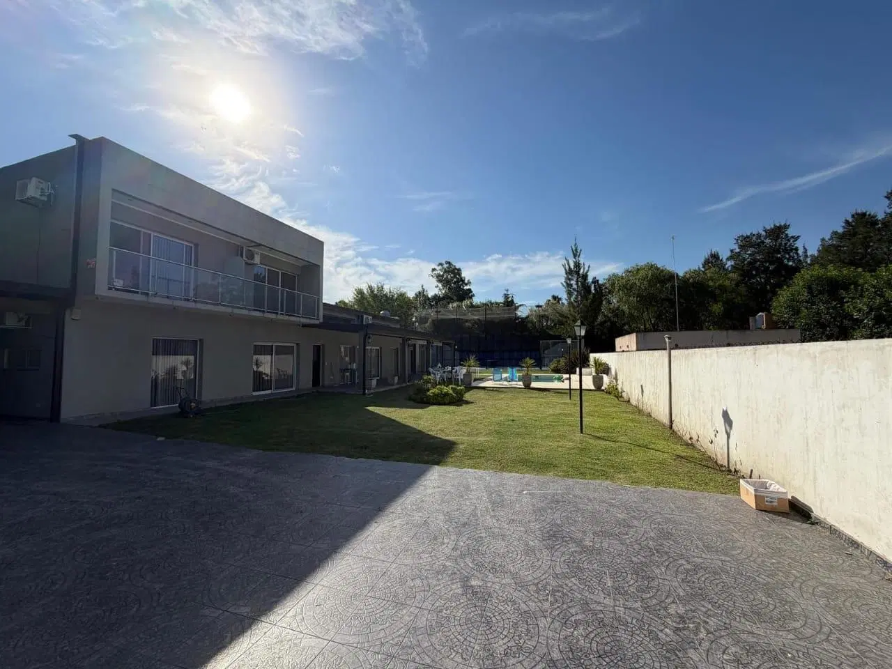 Casa en Venta - 2 Dormitorios 2 Baños - 1000mts - La Plata 2