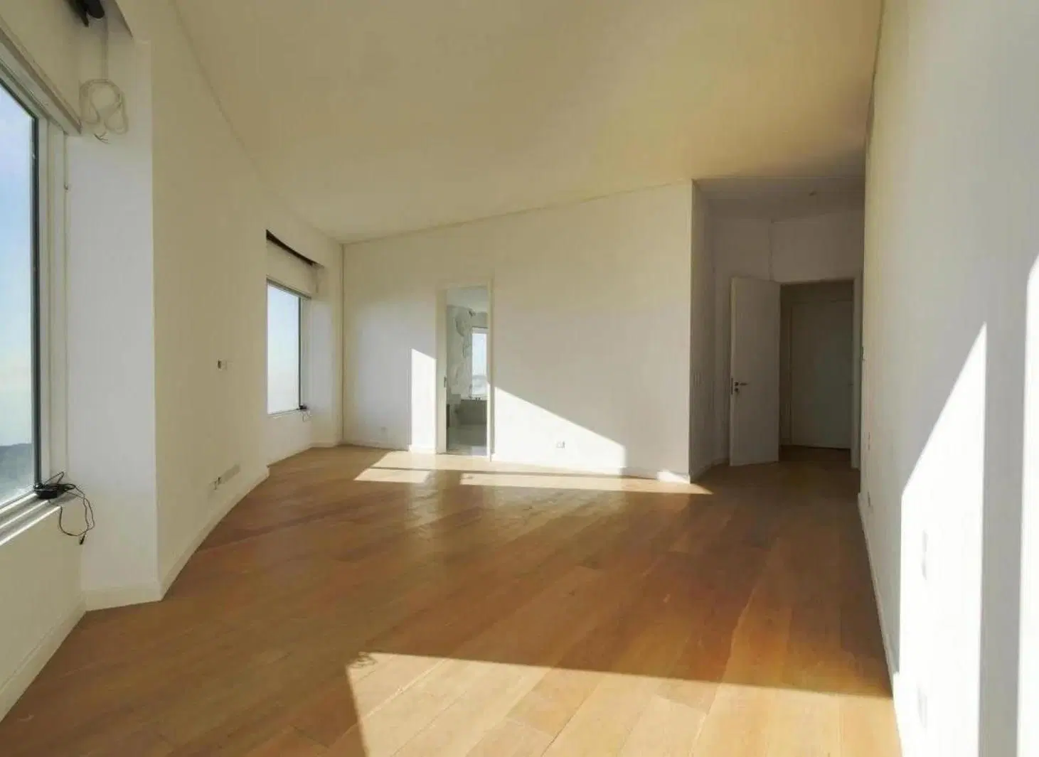 Departamento en venta - 4 Dormitorios 6 Baños - Puerto Madero 3