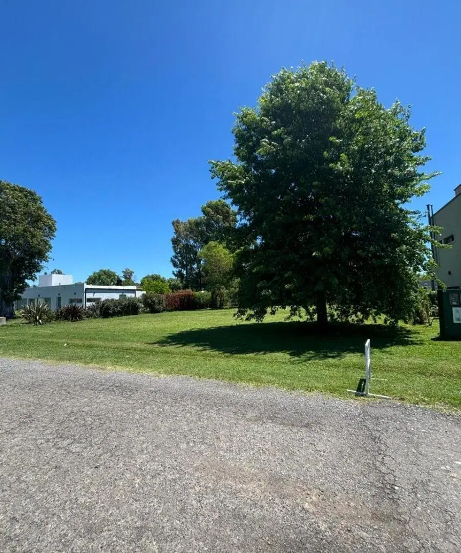 Terreno en venta - 1.033mts2 - La Plata 3