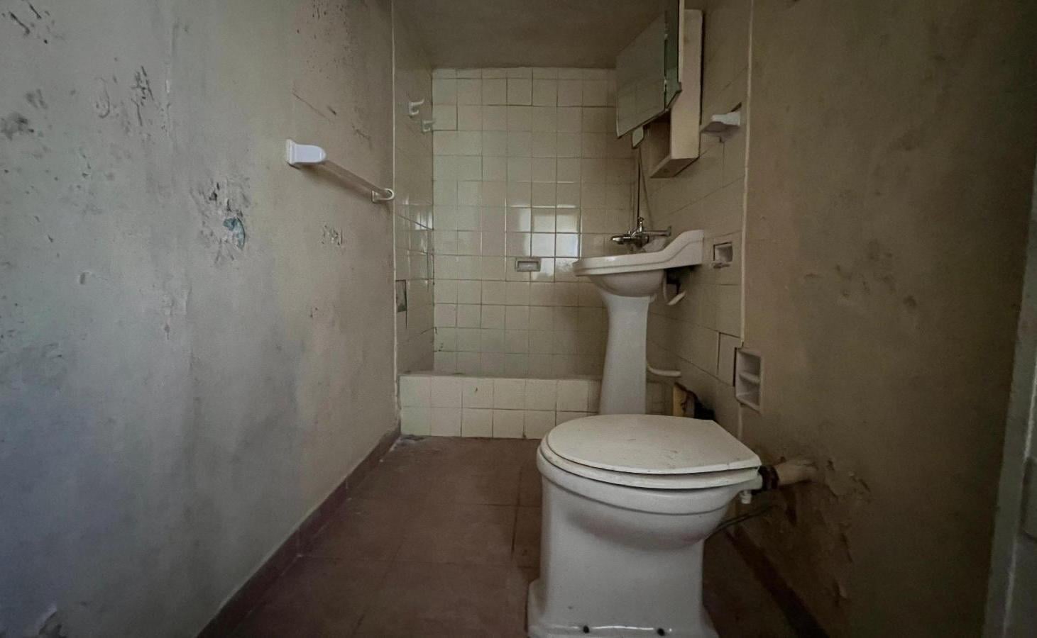 Casa en venta - 2 Dormitorios 1 Baño - Mercedes