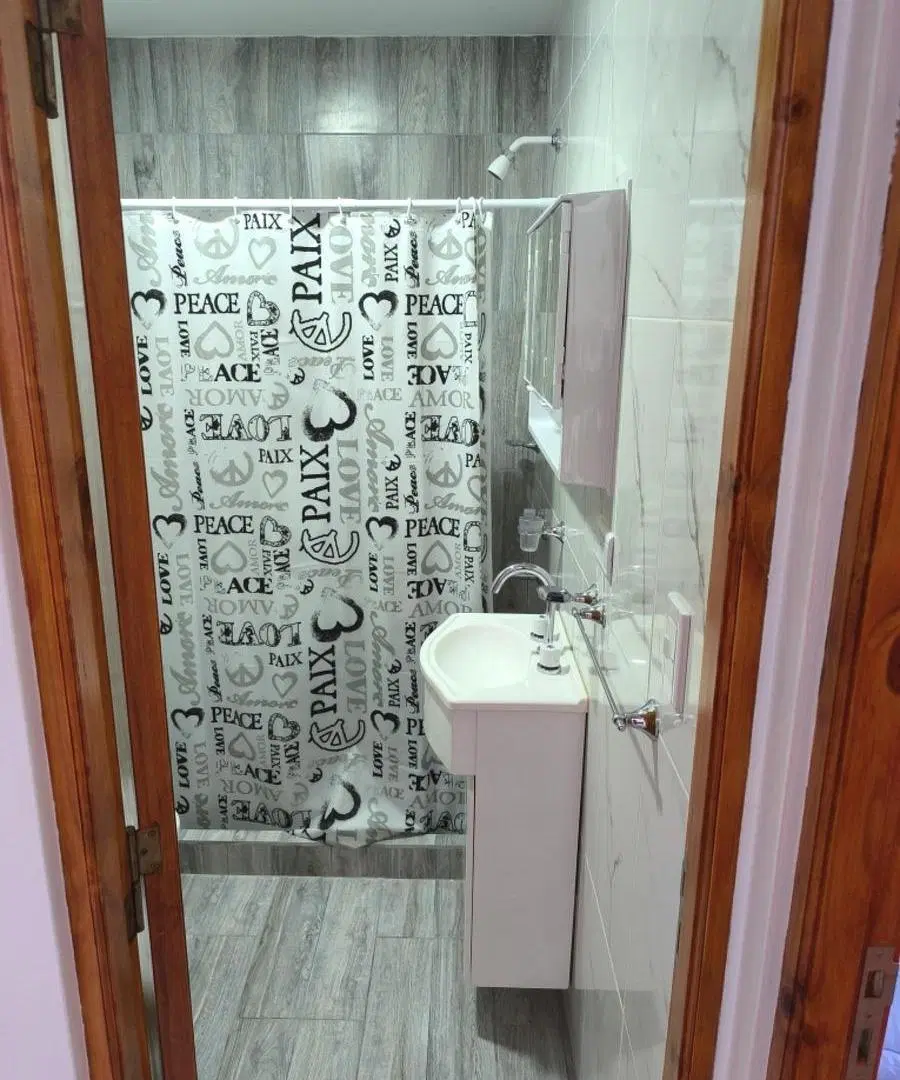 Departamento en venta - 2 Dormitorios 1 Baño - Cochera - 60Mts2 - Mar de Ajó 5