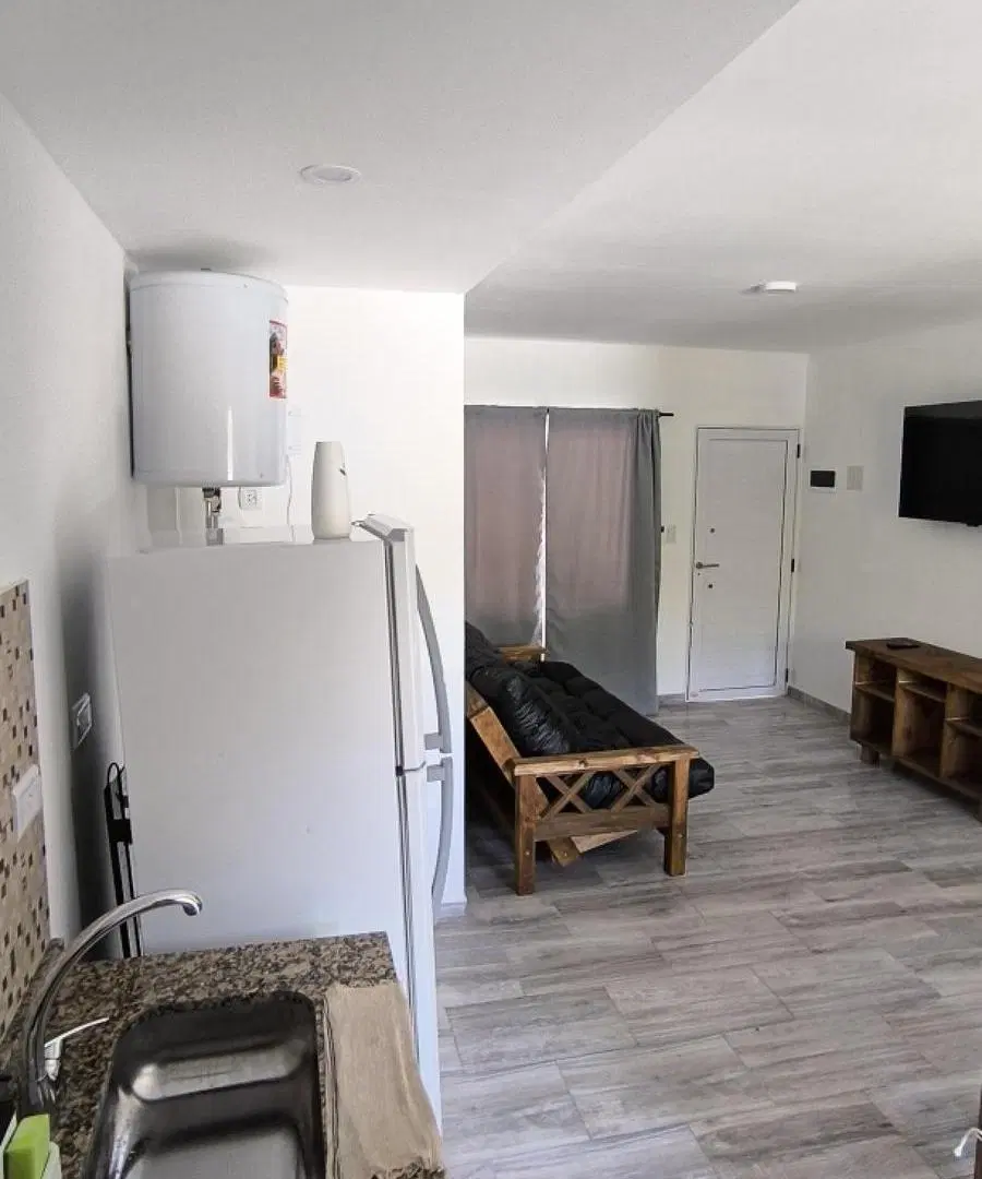 Departamento en venta - 2 Dormitorios 1 Baño - Cochera - 60Mts2 - Mar de Ajó 2