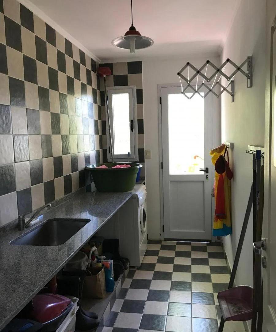 Casa en venta - 3 Dormitorios 3 Baños - Cañuelas