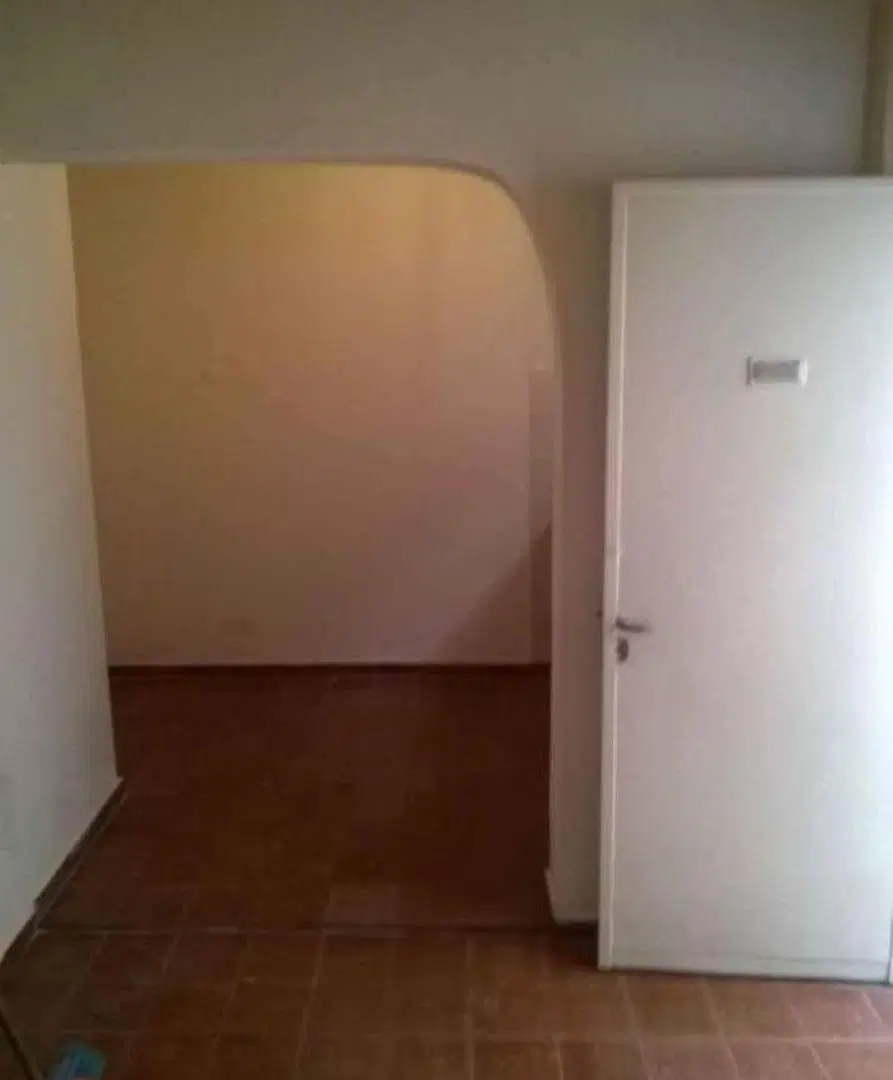 PH en venta - 1 Dormitorio 1 Baño - 30Mts2 - Lanús 2