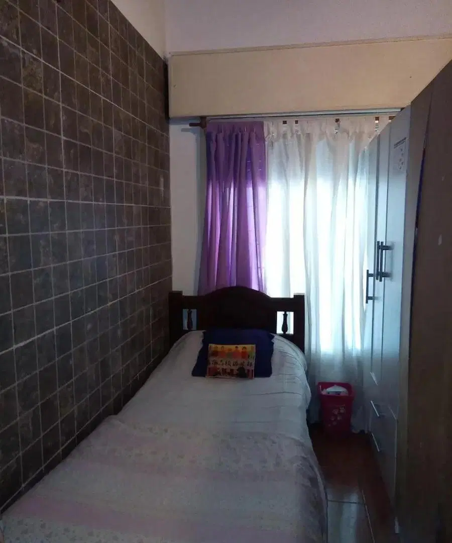 Casa en venta - 2 Dormitorios 1 Baño - 75Mts2 - Morón 4
