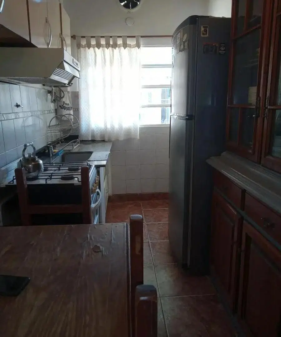 Casa en venta - 2 Dormitorios 1 Baño - 75Mts2 - Morón 2