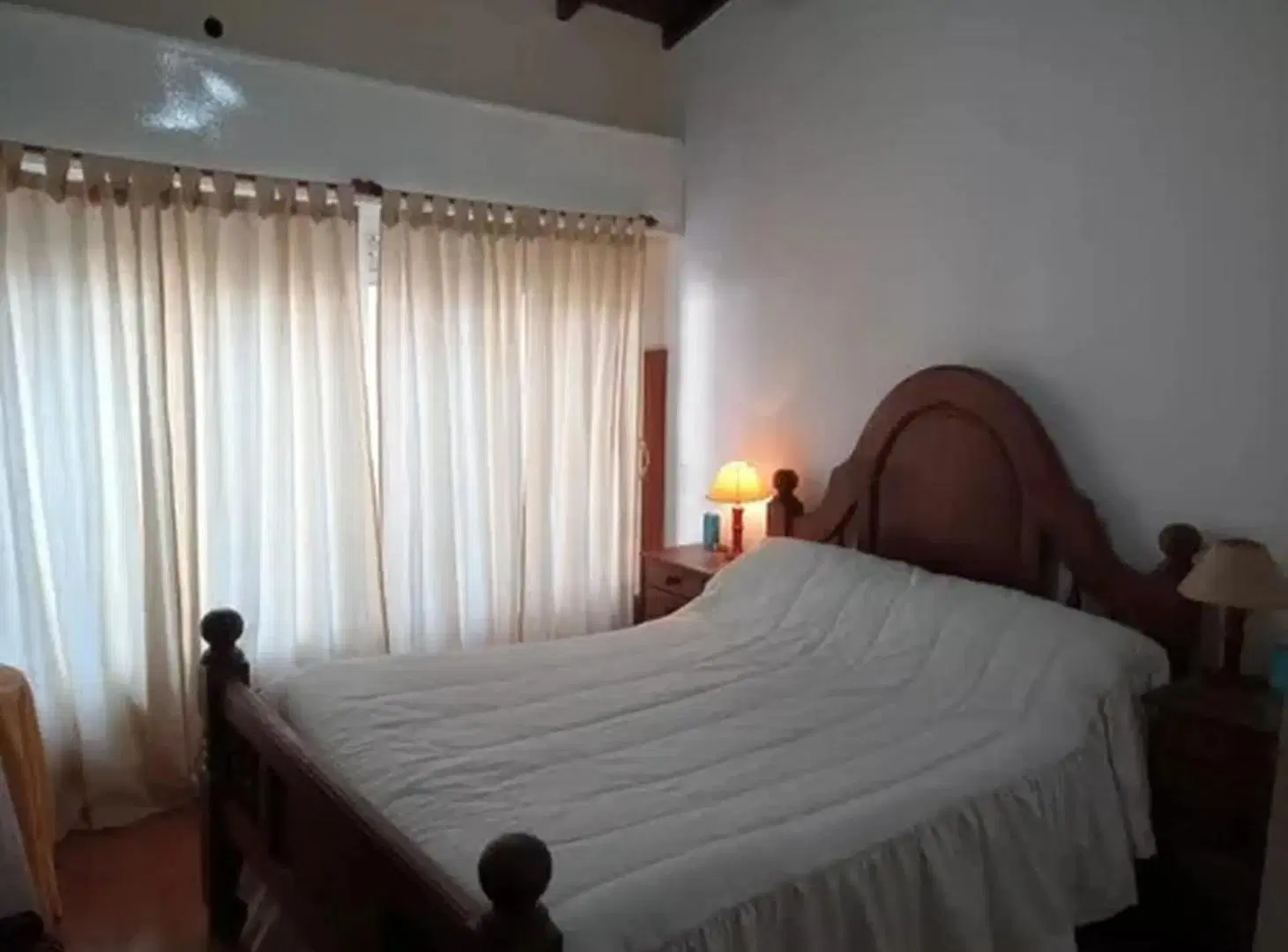 Casa en venta - 2 Dormitorios 1 Baño - 75Mts2 - Morón 8