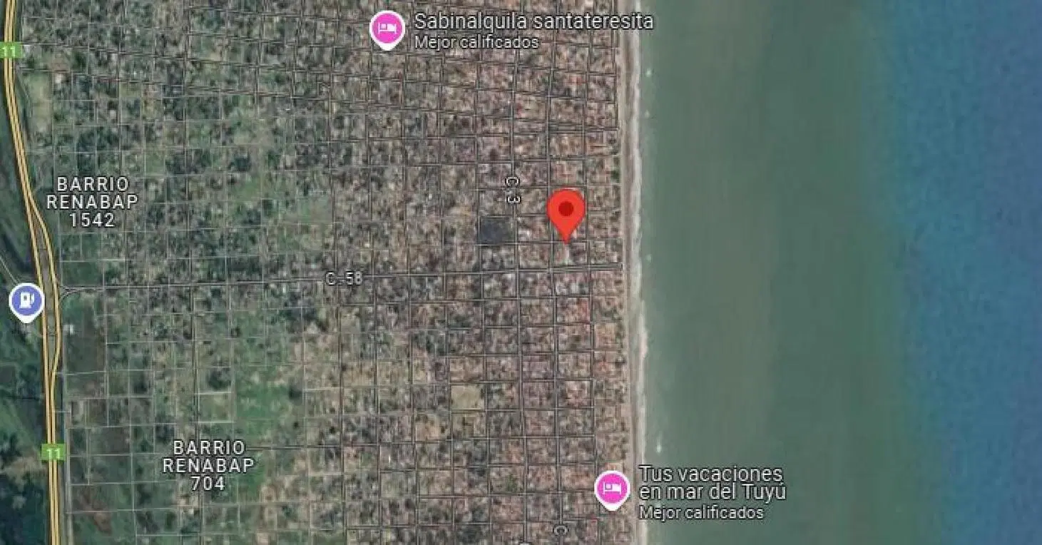 Casa en venta - 2 Dormitorios 1 Baño - Cochera - 50Mts2 - Mar del Tuyú 4