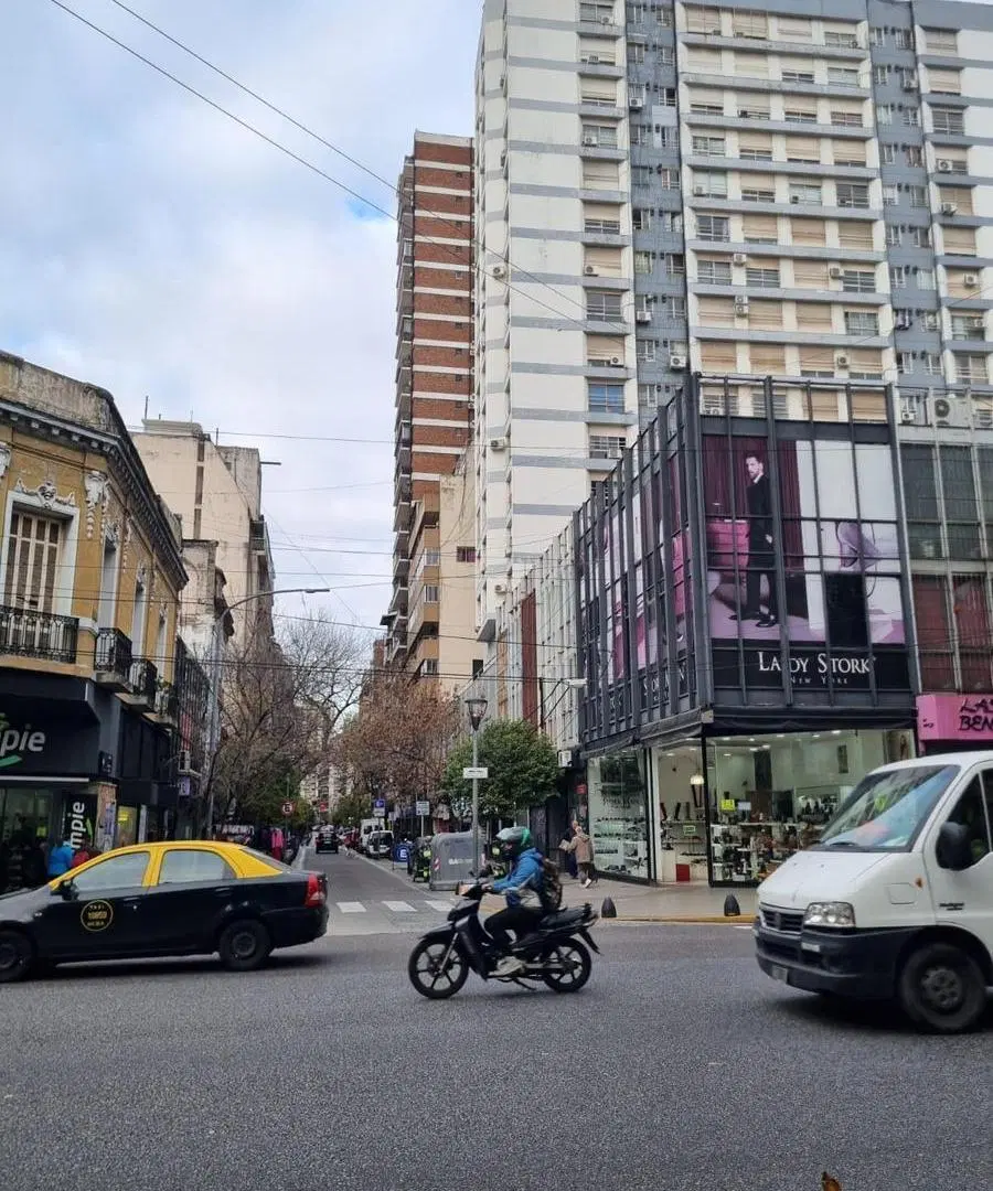 Departamento en venta - 2 Dormitorios 2 Baños - Balvanera 4