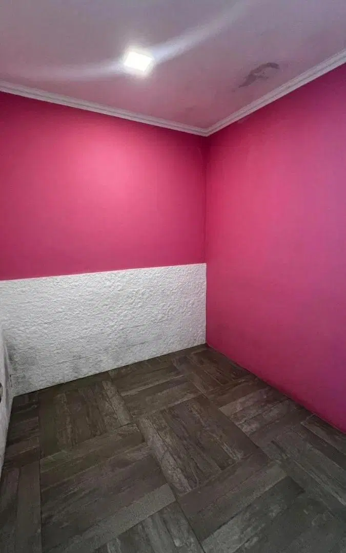 Casa en venta - 2 Dormitorios 1 Baño - Berazategui 5