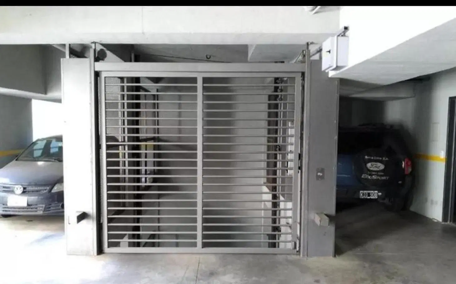 Cochera en venta - 12Mts2 - Almagro 3