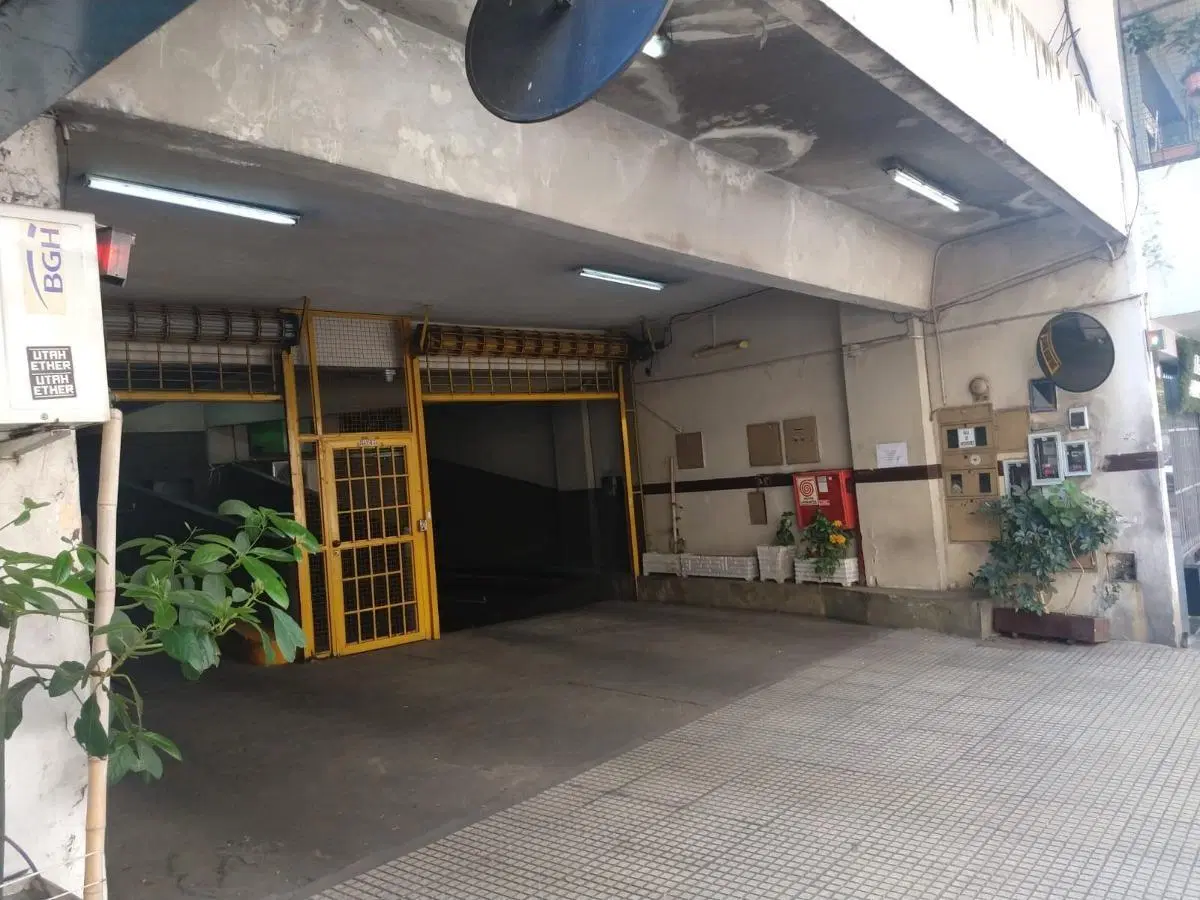 Cochera cubierta en venta - 20mts2 - Palermo 3
