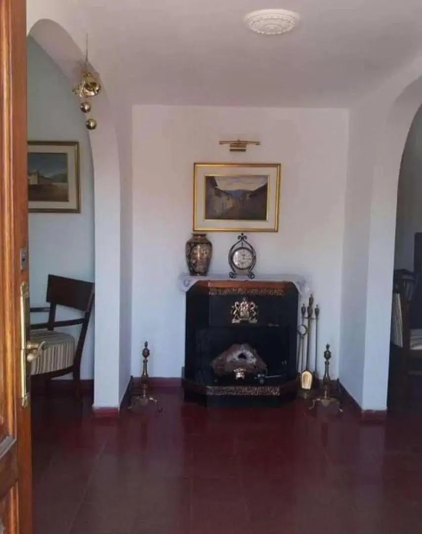 Casa en venta - 3 Dormitorios 2 Baños - Los Robles 2
