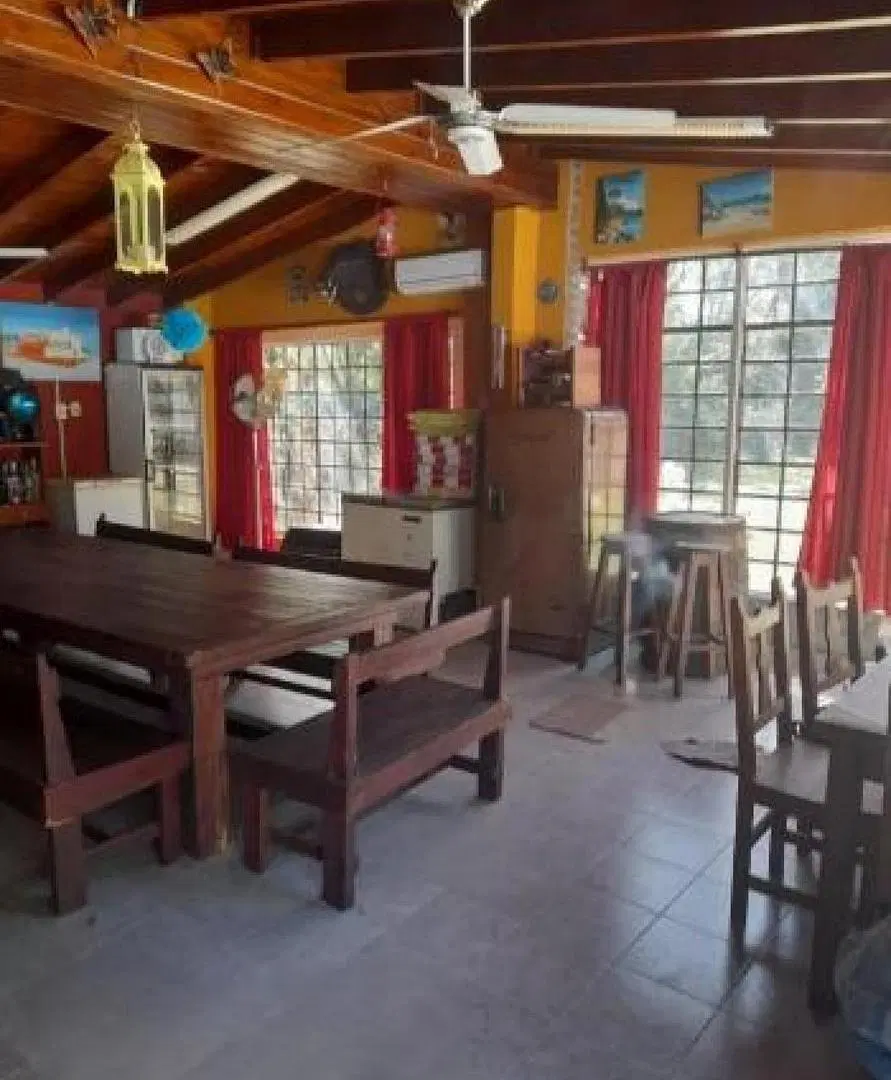 Quinta en venta - 4 Dormitorios 4 Baños - 1.980Mts2 - Paso del Rey 2