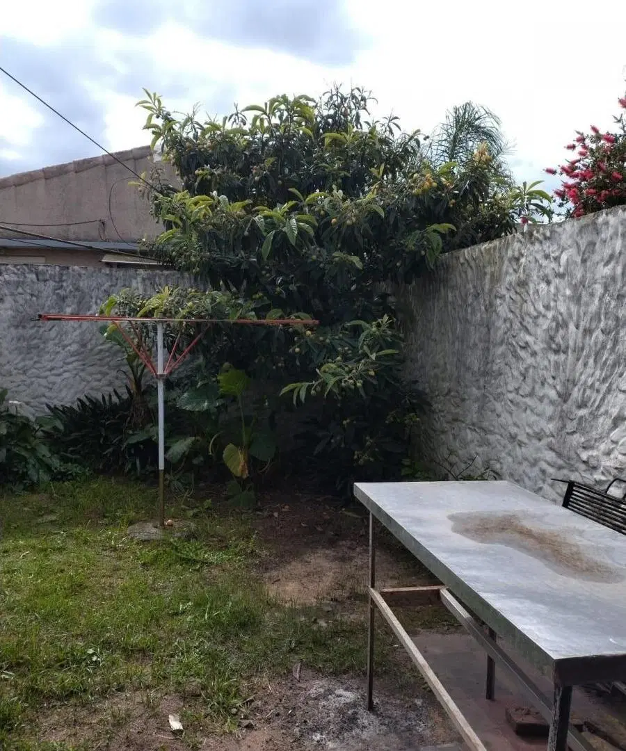Casa en venta - 2 Dormitorios 2 Baños - Tolosa 2