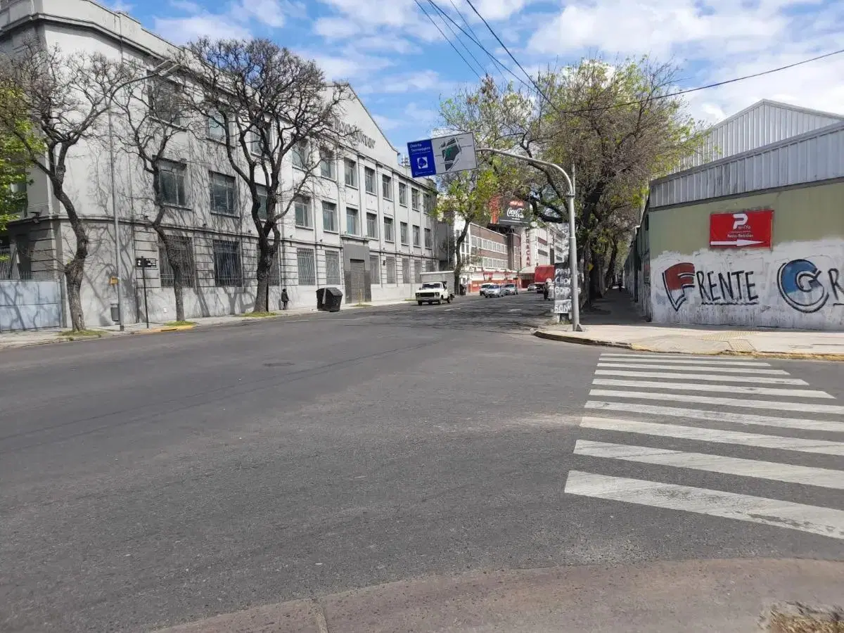 Depósito en alquiler - 260mts2 - Parque Patricios 4