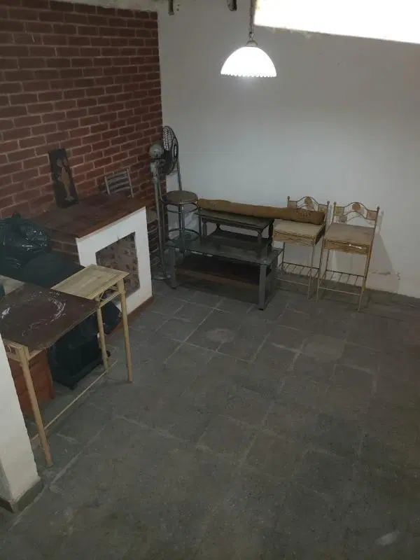 PH en venta - 5 dormitorios 3 baños - 250 mts2 - Ramos Mejia 2
