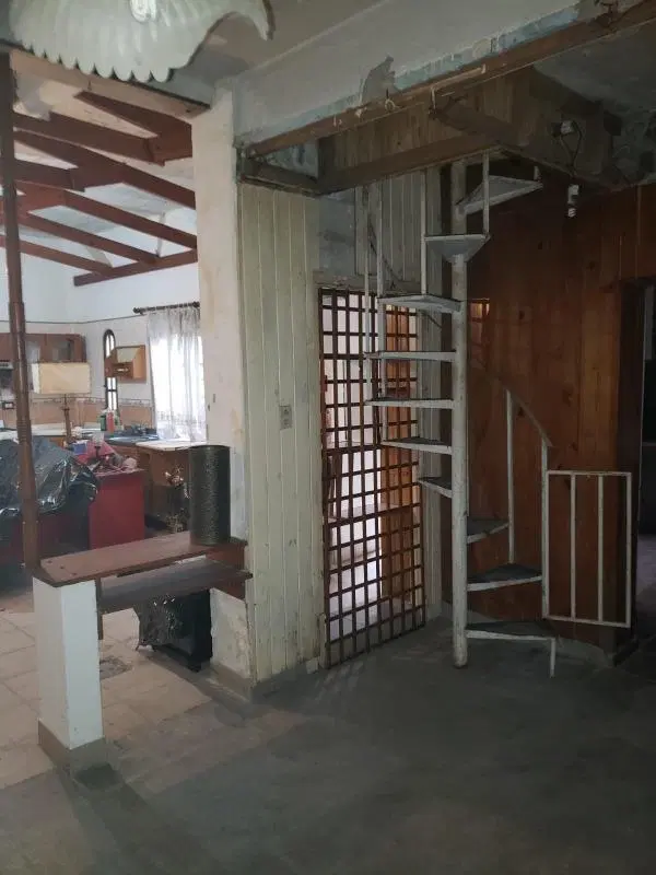 PH en venta - 5 dormitorios 3 baños - 250 mts2 - Ramos Mejia 3