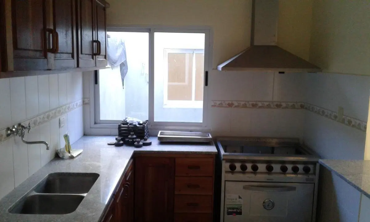 Casa en venta - 6 Dormitorios 3 Baños - 265 mts2 - Bragado 5