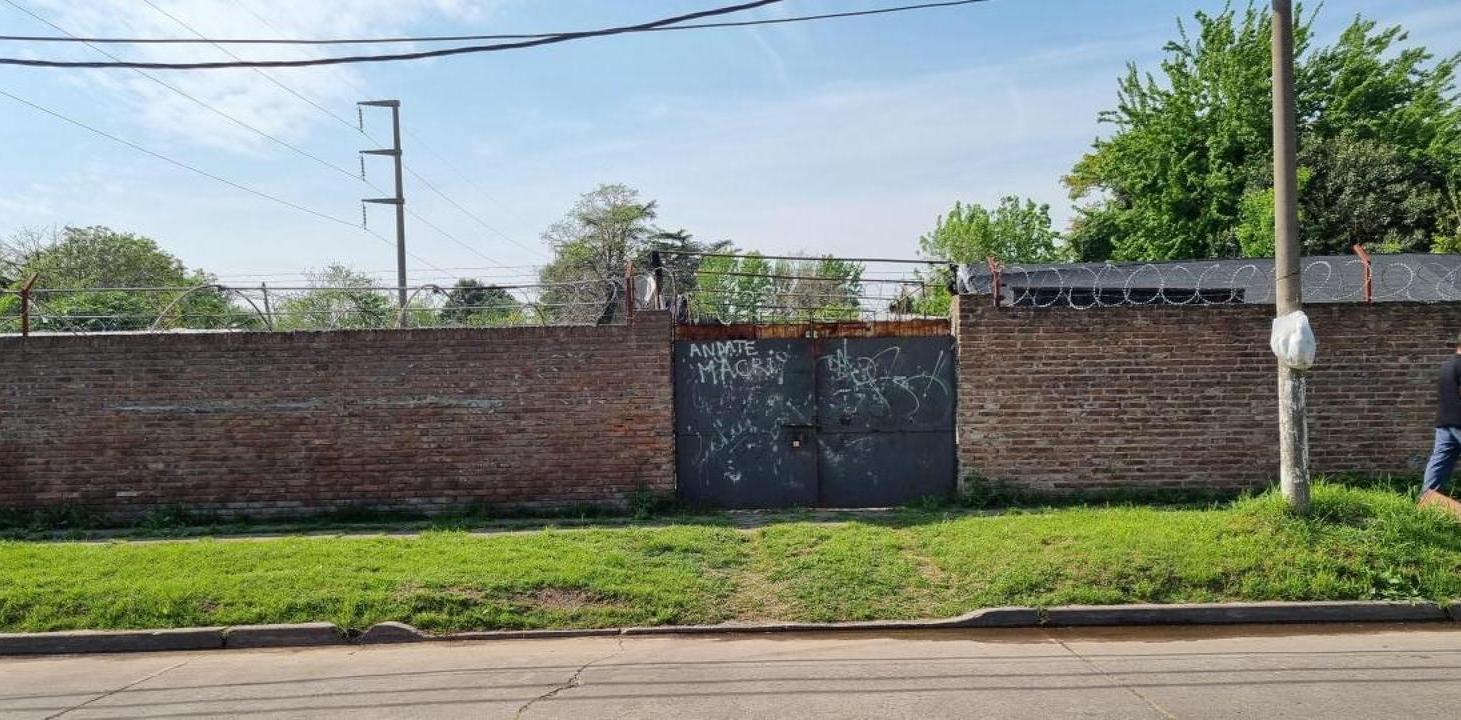 Terreno en venta - 1.865Mts2 - Ituzaingó