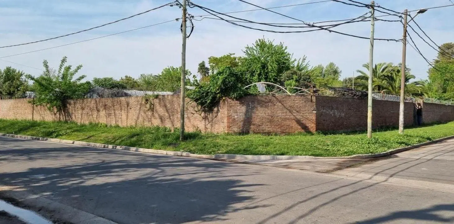 Terreno en venta - 1.865Mts2 - Ituzaingó 5