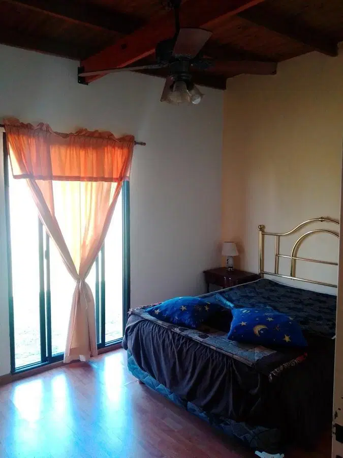 Casa en venta - 2 dormitorios 1 baño - patio - 800 mts2 - Domselaar 4
