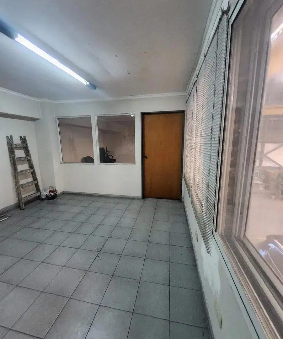 Depósito en venta - 4 Oficinas - Villa Domínico 4