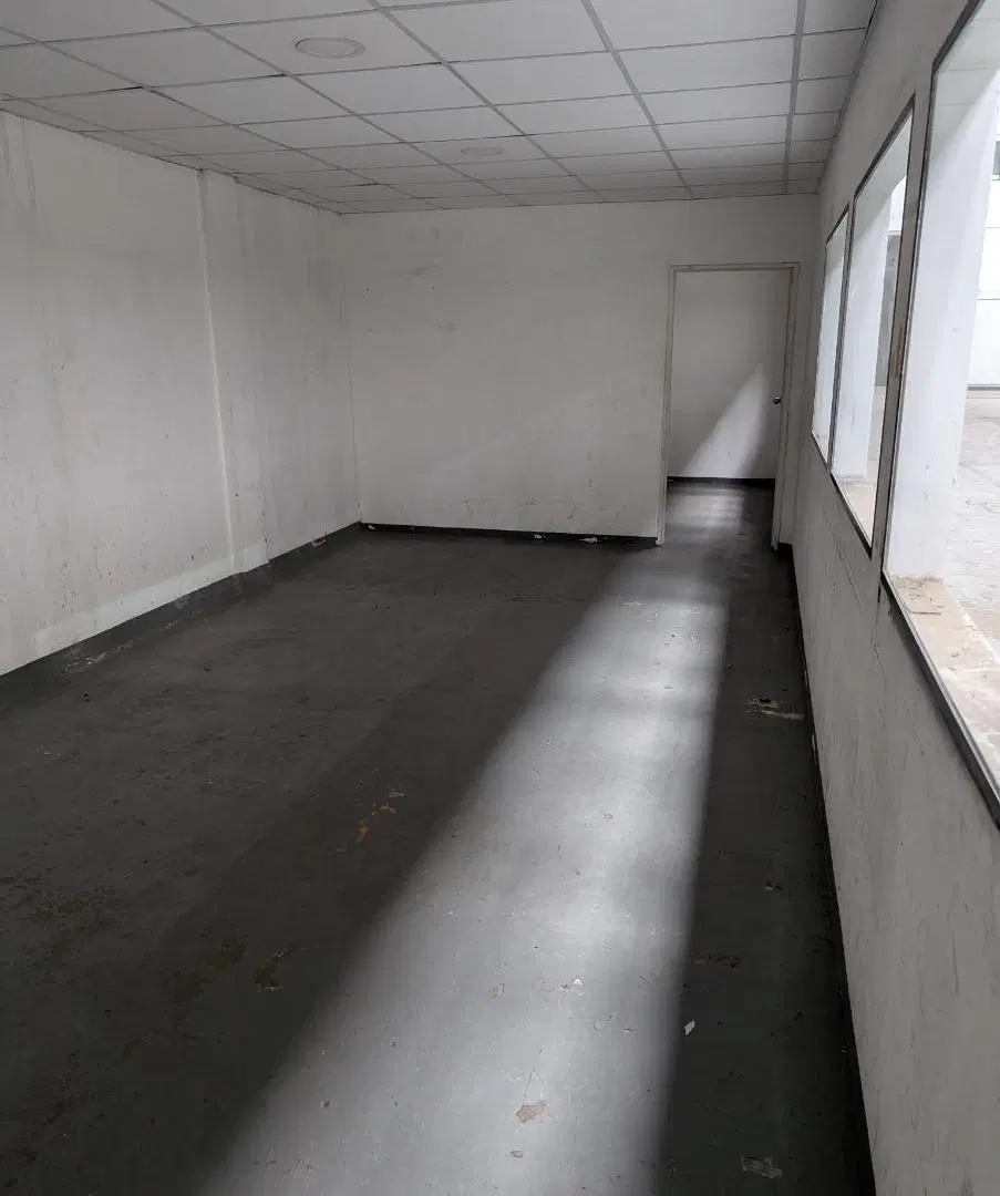 Depósito en venta - Oficinas - Baños - Cocheras - 1.280Mts2 - Paternal 5