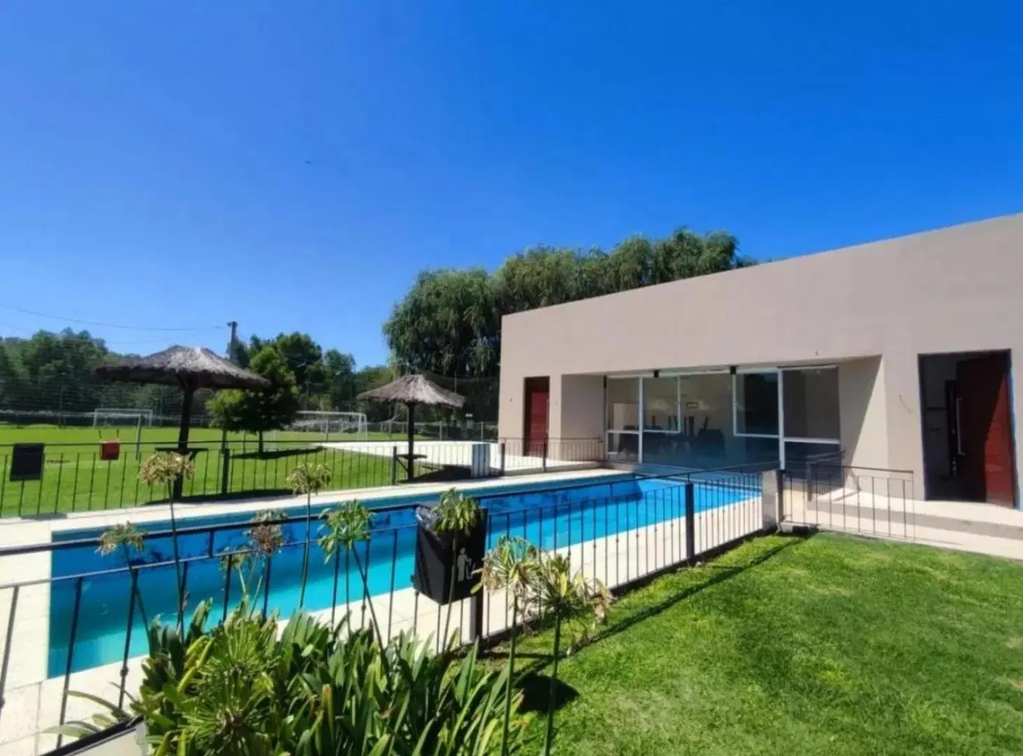 Terreno en venta - 560Mts2 - Pilar 5