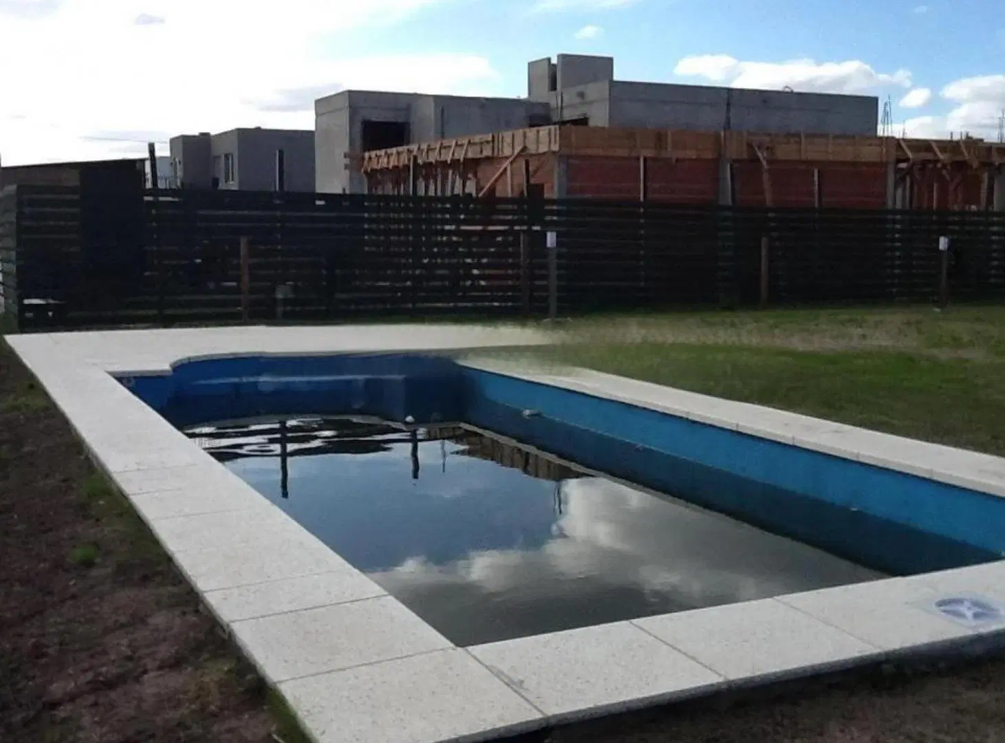 Casa en venta - 4 Dormitorios 5 Baños - Nordelta 2