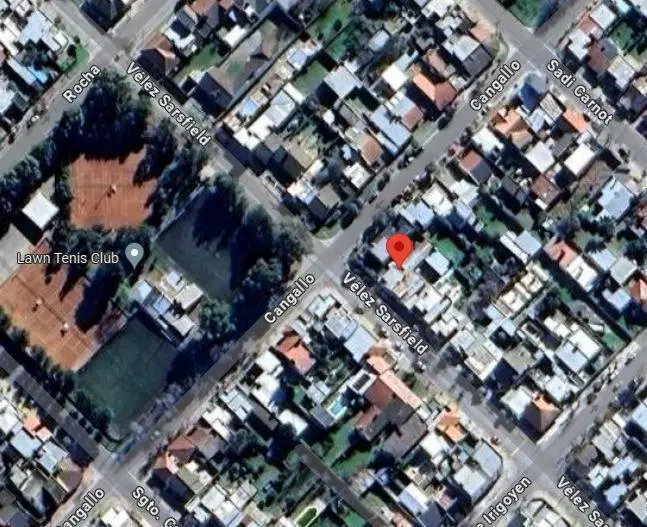 Casa en venta - 4 dormitorios 2 baños - 150mts2 - Tres Arroyos 3