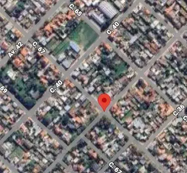 Casa en venta - 3 Dormitorios 2 Baños - Cochera - 200Mts2 - Necochea 5