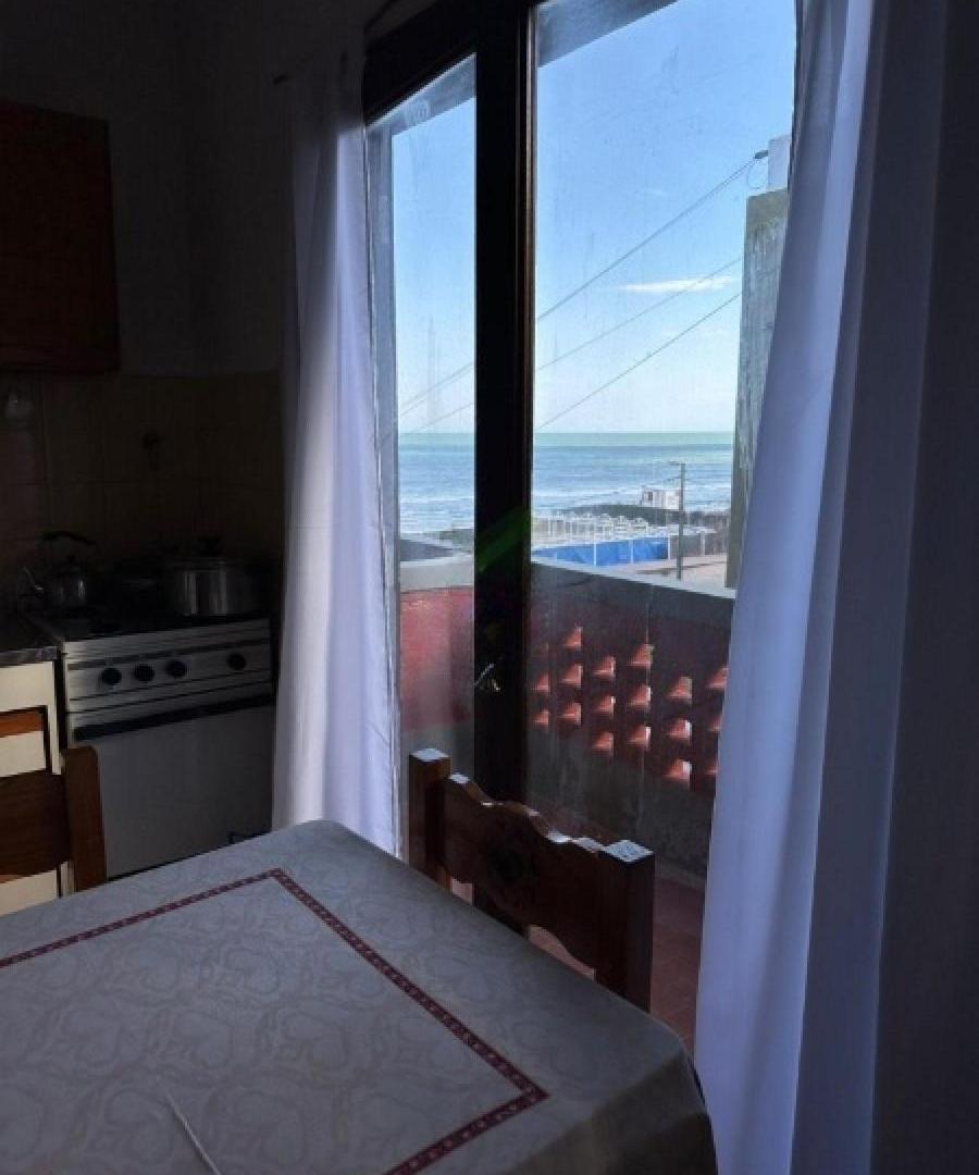 Foto de Departamento Monoambiente en venta - 1 Baño - Villa Gesell, imagen 2