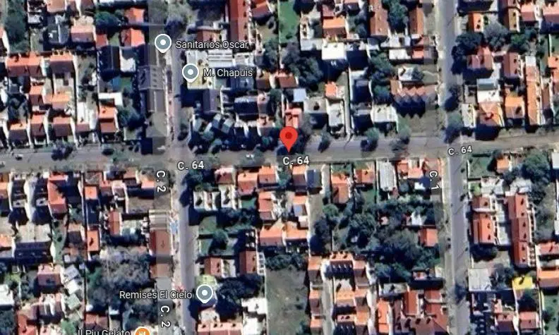 Casa en venta - 2 Dormitorios 1 Baño 4 Cochera - Mar del Tuyú 1
