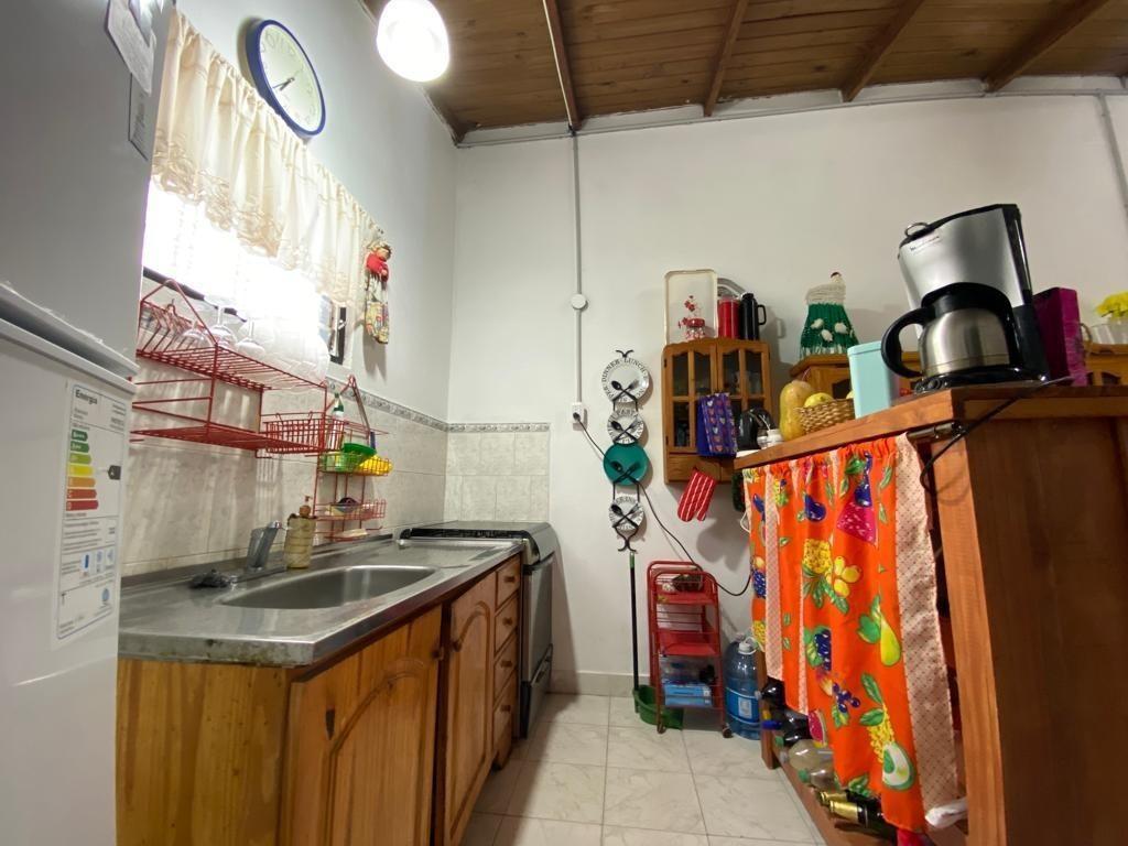 Foto de Casa en venta - 2 Dormitorios 1 Baño 4 Cochera - Mar del Tuyú, imagen 4