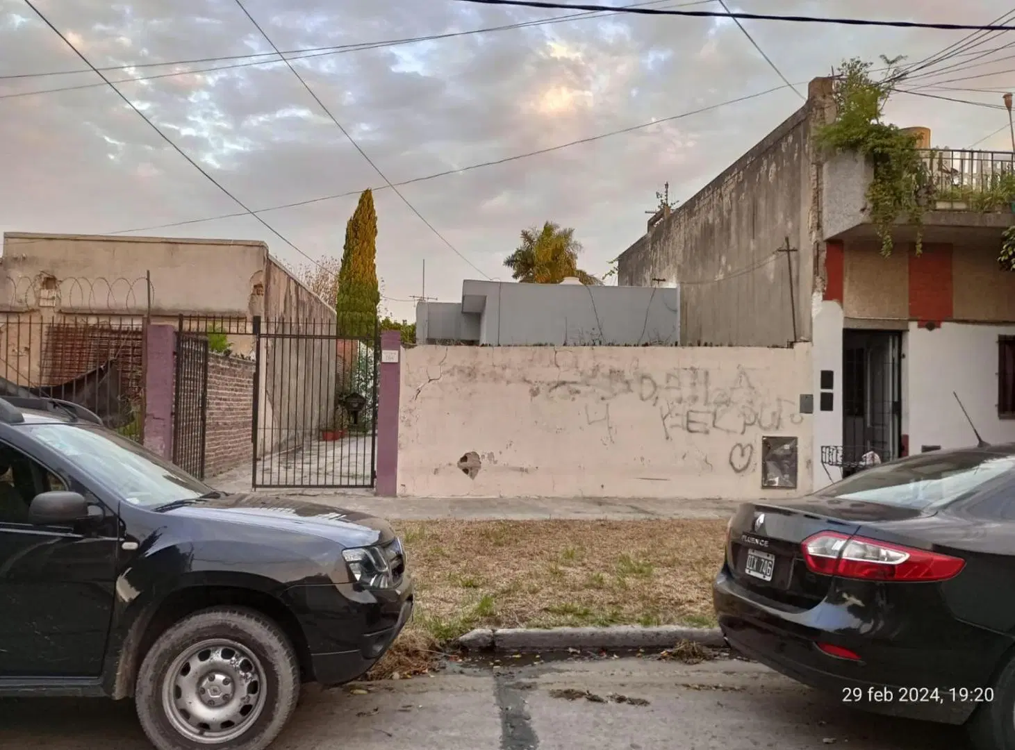 Casa en venta - 2 Dormitorios 1 Baño - Wilde 3