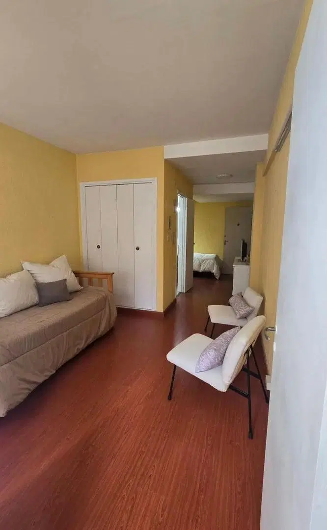Casa en venta - 1 Dormitorio 1 Baño - Mar del Plata 2