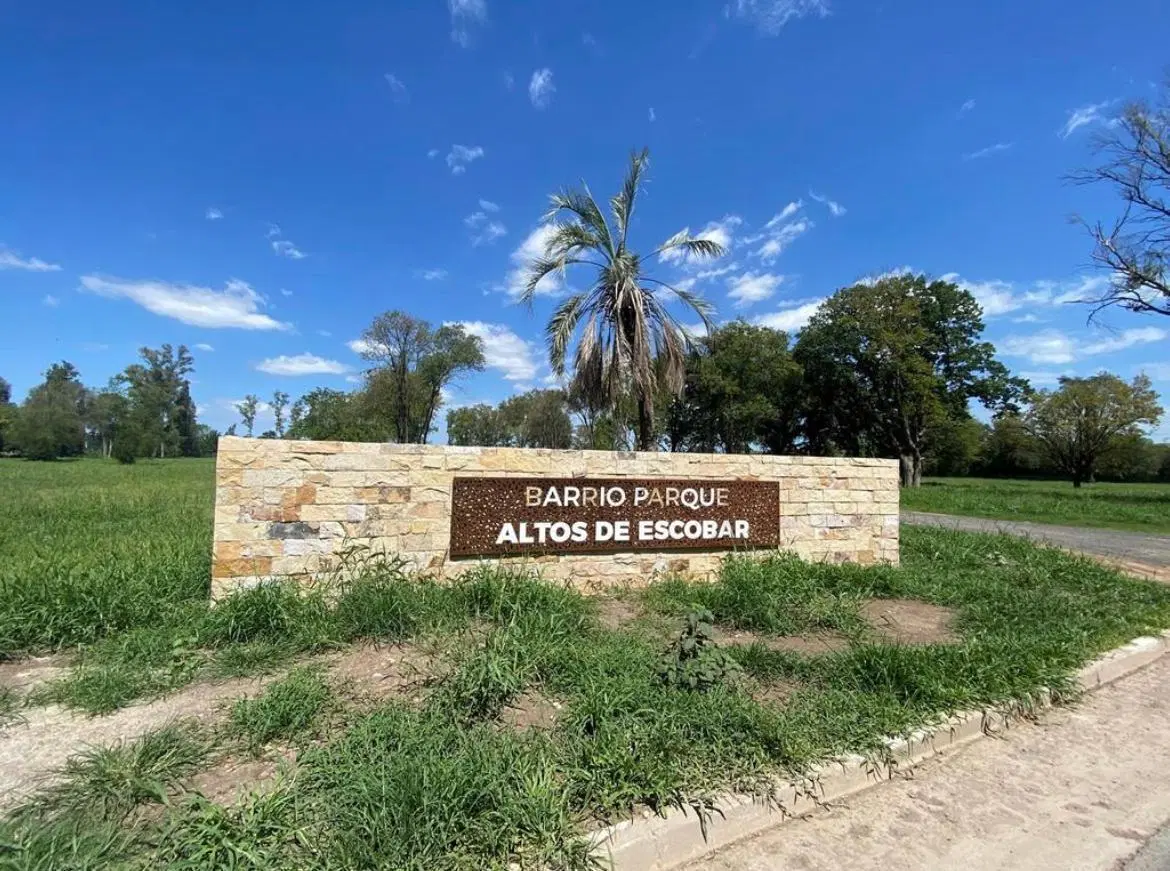 Terreno en venta - 304Mts2 - Escobar 1