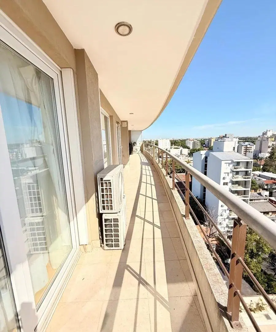 Departamento en venta - 3 Dormitorios 4 Baños - Villa Ballester 3