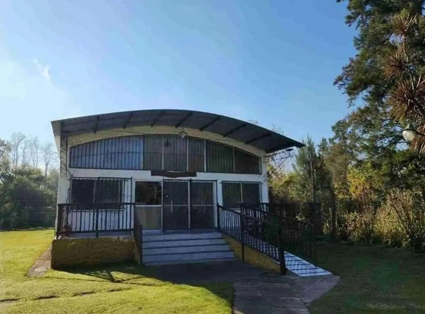 Casa en venta - 6 Dormitorios 4 Baños - 3.750Mts2 - Tigre 4