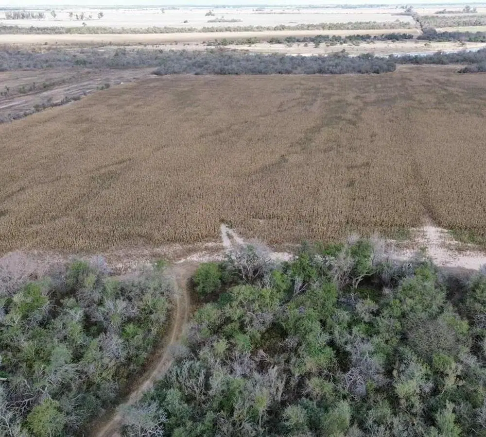 Chacra en venta - 330.000Mts2 - Córdoba 3