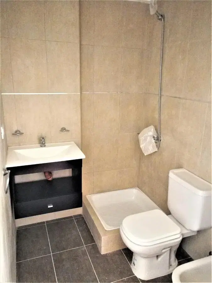 Departamento en venta - 1 dormitorio 1 baño - Cochera - 46mts2 - Ramos Mejía 5