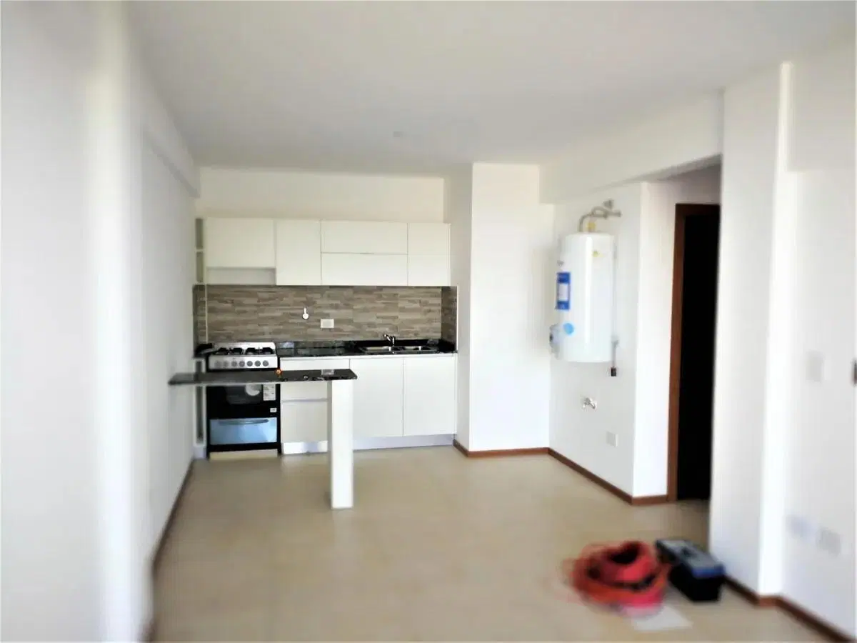 Departamento en venta - 1 dormitorio 1 baño - Cochera - 46mts2 - Ramos Mejía 4