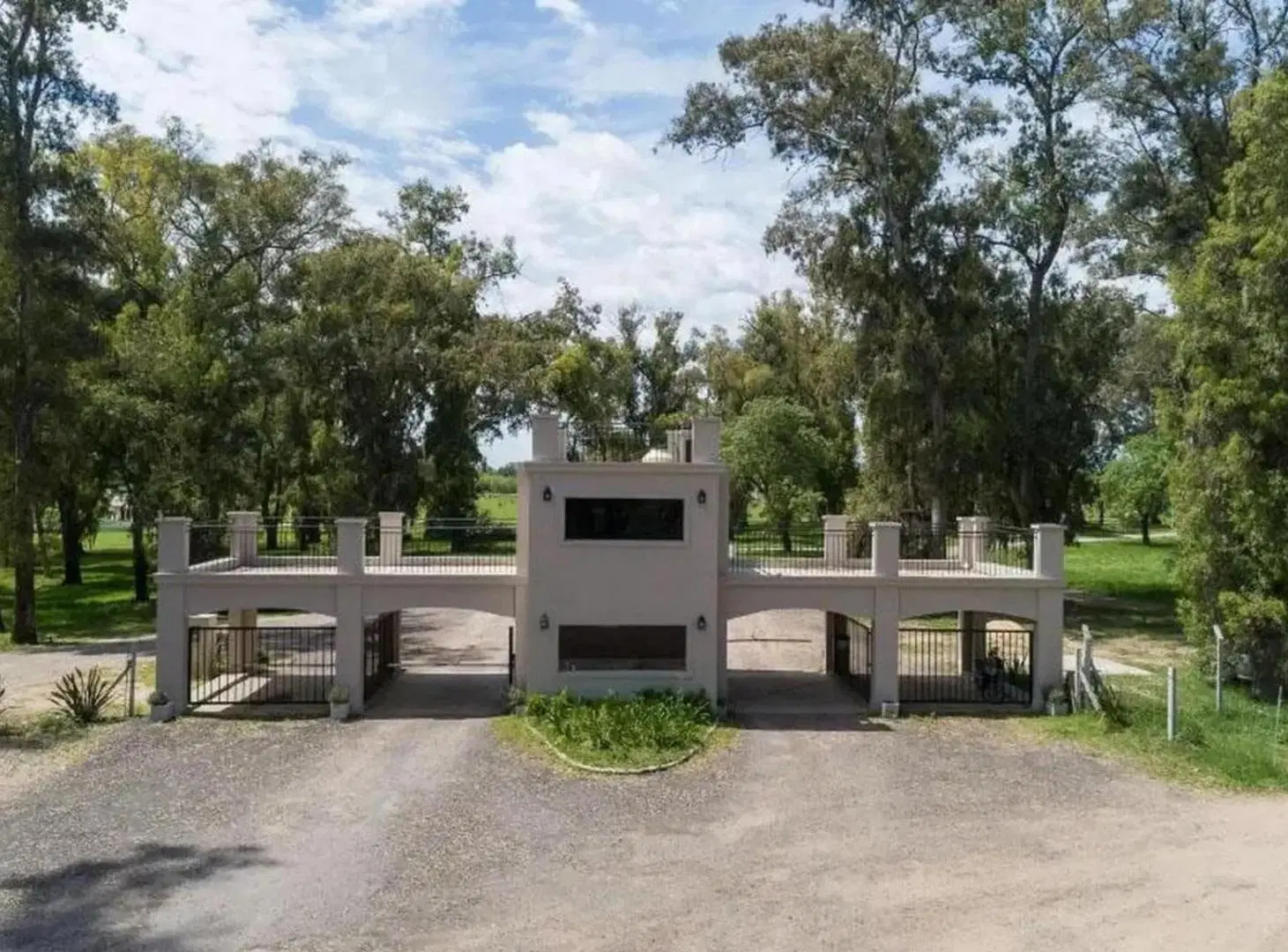 Terreno en venta - 1.015mts2 - Santa Inés III, Luján 2