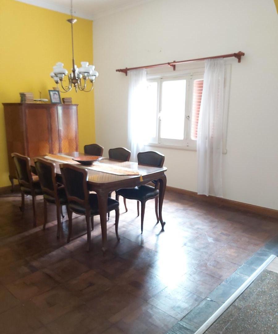 Foto de Casas en venta - 5 dormitorios 4 baños - Cocheras - Necochea, imagen 3