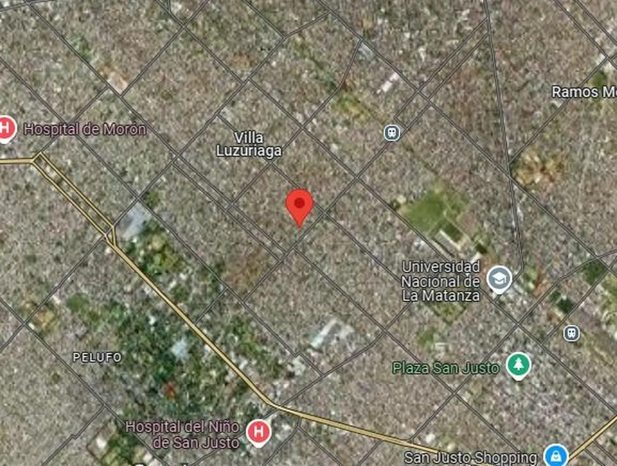 Departamento en venta - 3 dormitorios 1 baño - 140 mts2 - Ramos Mejia 1