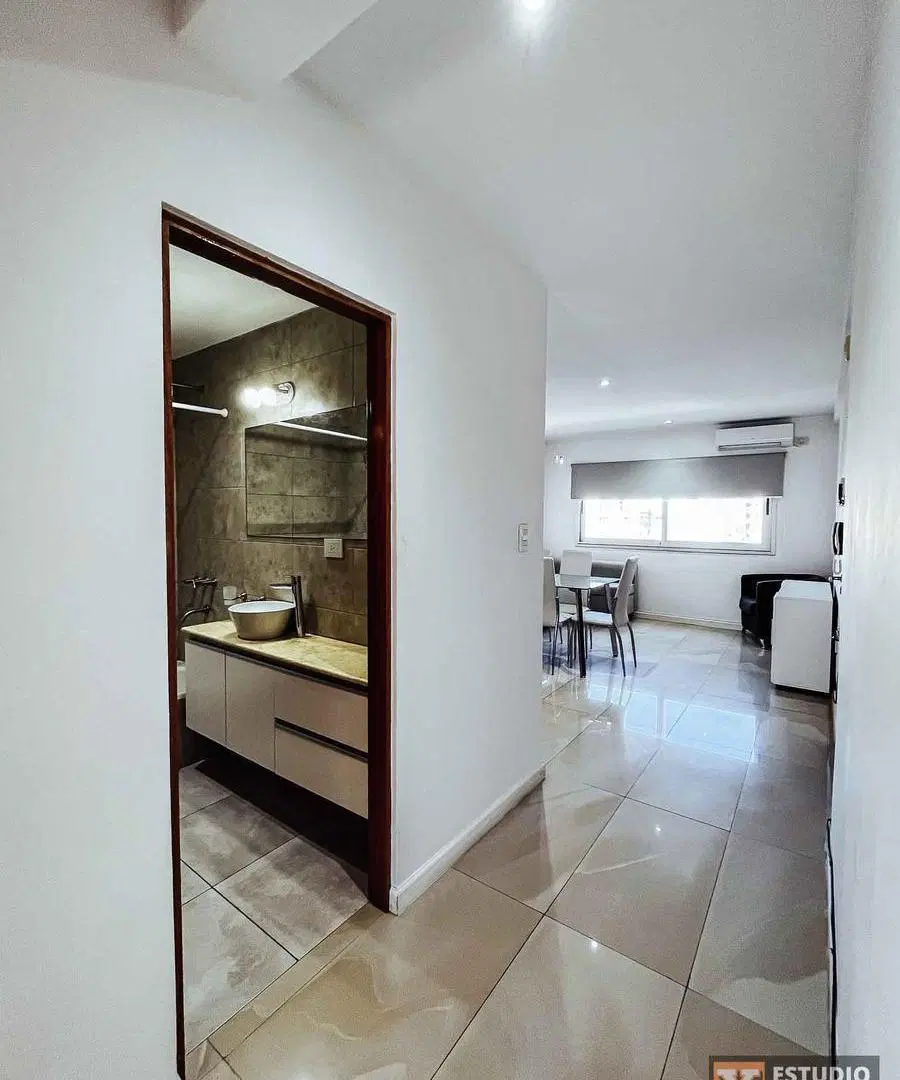 Departamento en venta - 2 dormitorios 1 baño - 105mts2 - La Plata 4
