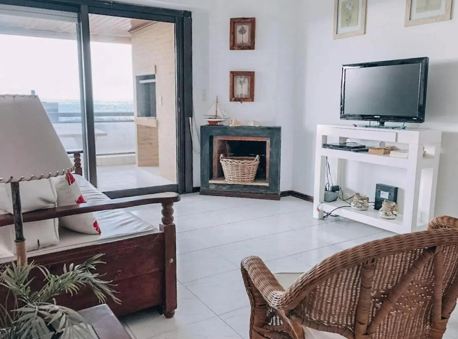 Departamento en venta - 3 Dormitorios 2 Baños - Pinamar 1
