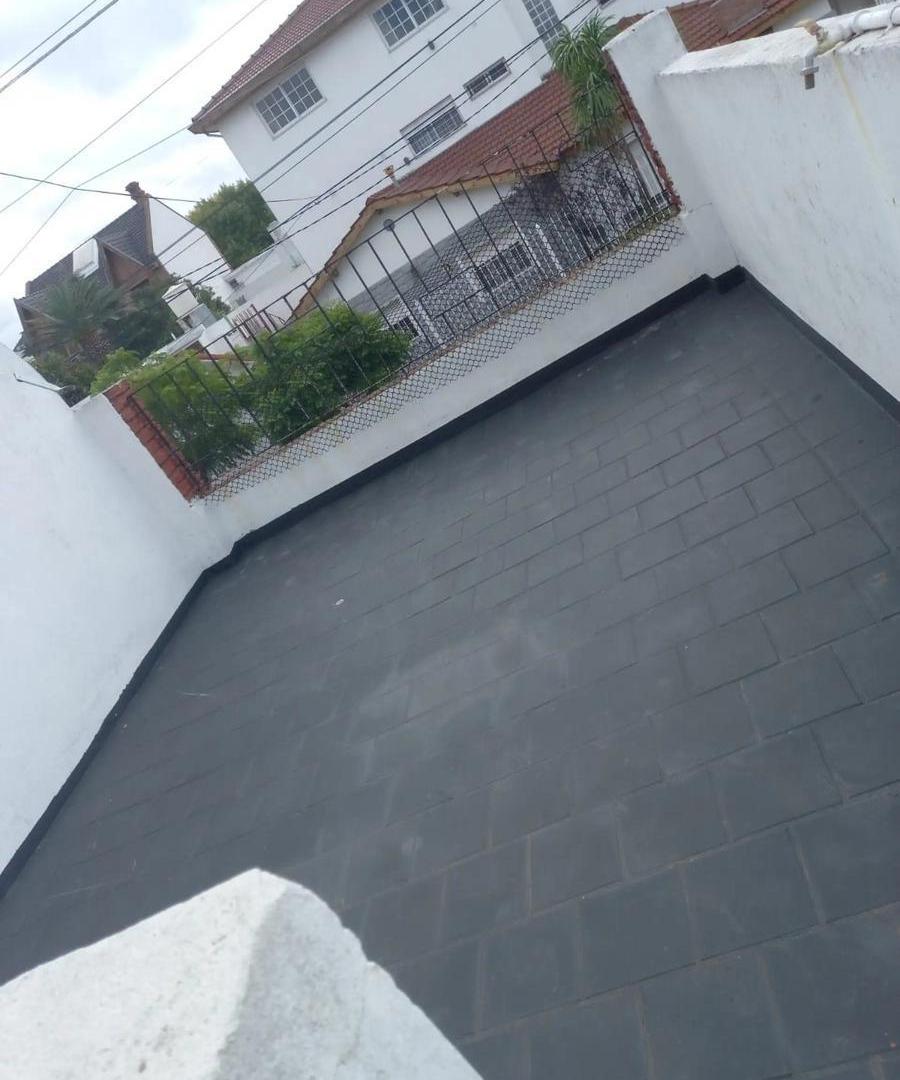 Foto de Casa en venta - 4 Dormitorios 2 Baños - 167Mts2 - Ramos Mejía, imagen 4